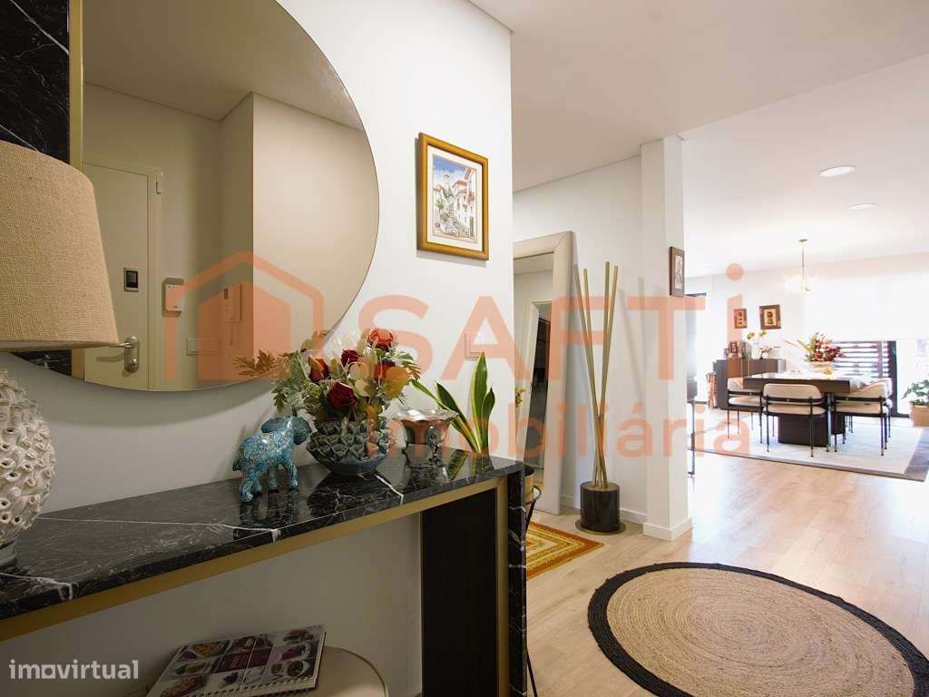 T5 duplex, com Garagem em Viseu - Grande imagem: 4/51