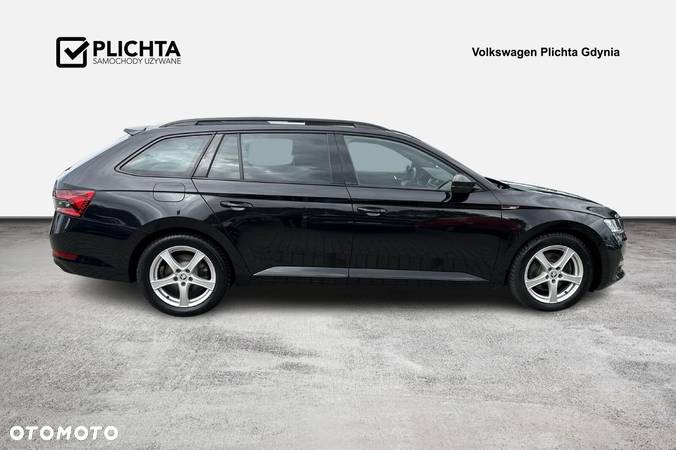 Skoda Superb 2.0 TDI SCR Sportline DSG - 6