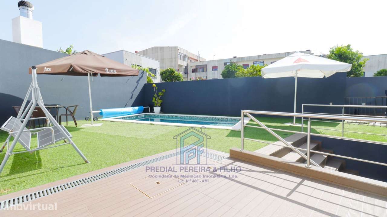 Moradia T5 de 4 Frentes c/ Piscina  Venda Nova / Rio Tinto - Grande imagem: 4/30