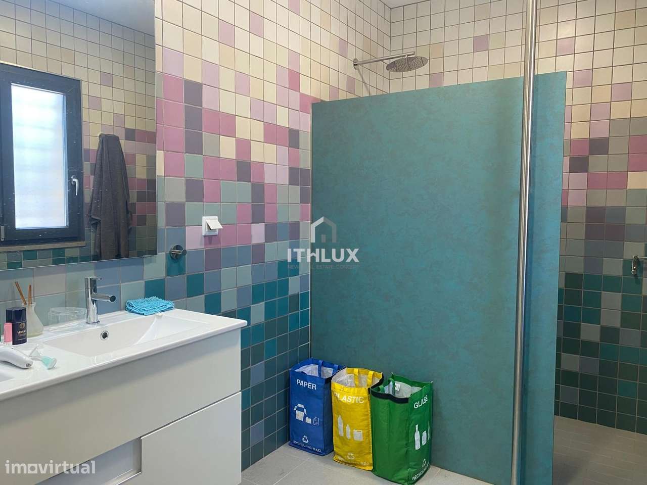 Uma propriedade privada de luxo com vistas panorâmicas para o oceano e-23