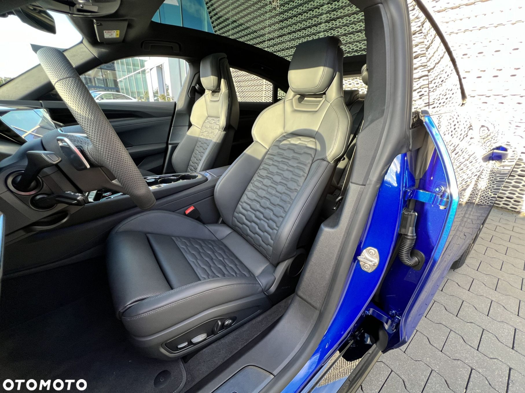 Audi e-tron GT 60 Quattro - 11