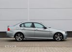 BMW Seria 3 325i - 6