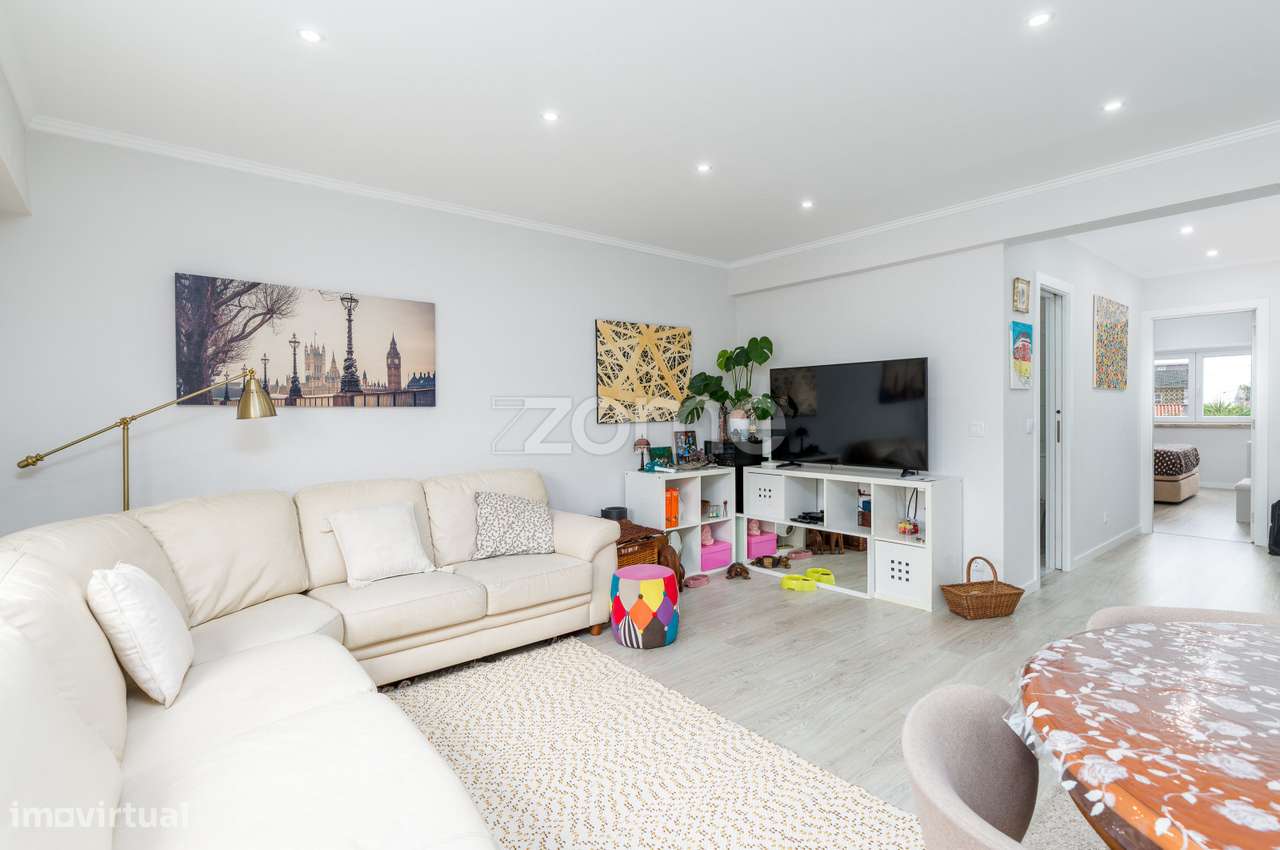 T2 São Domingos de Rana - Remodelado - Grande imagem: 5/16