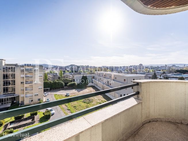 Apartamento T6 no centro de Famalicão-13