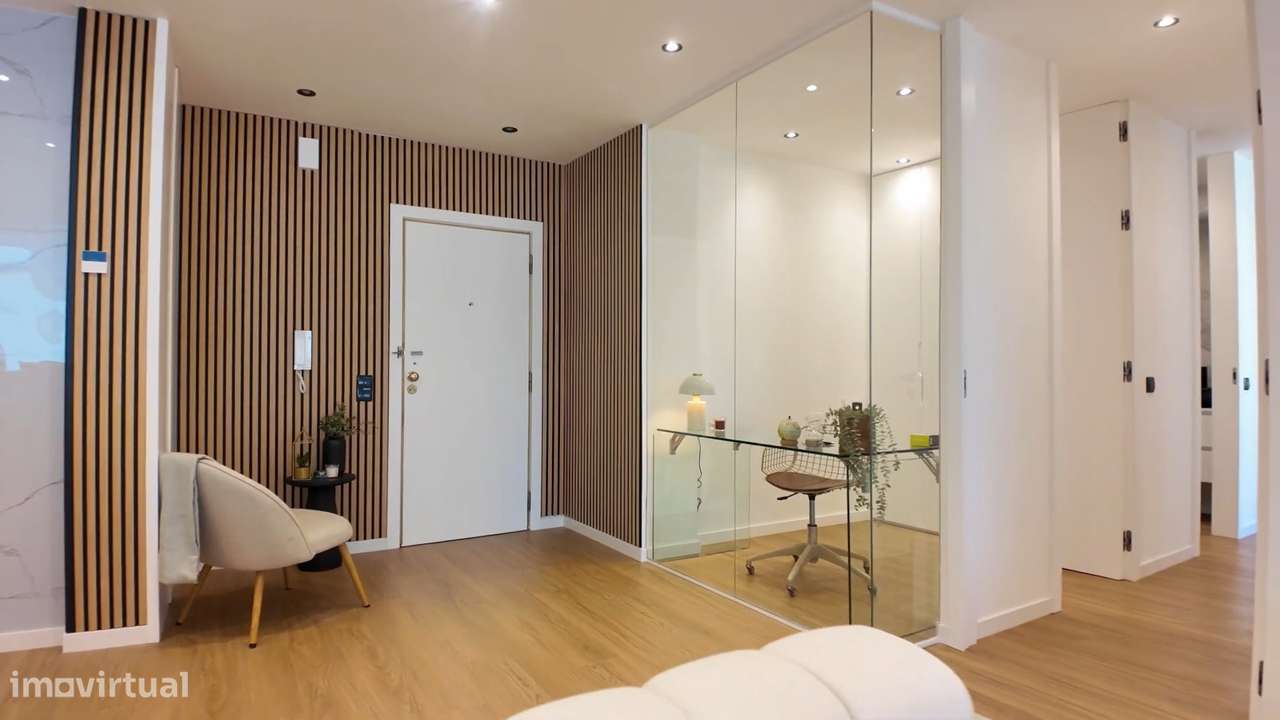 Apartamento T2 com varandas no Centro Porto! - Grande imagem: 4/20