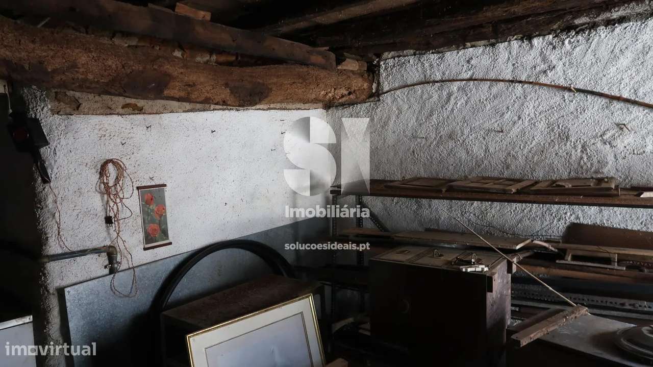 Moradia em Banda T2+2 - Grande imagem: 4/32