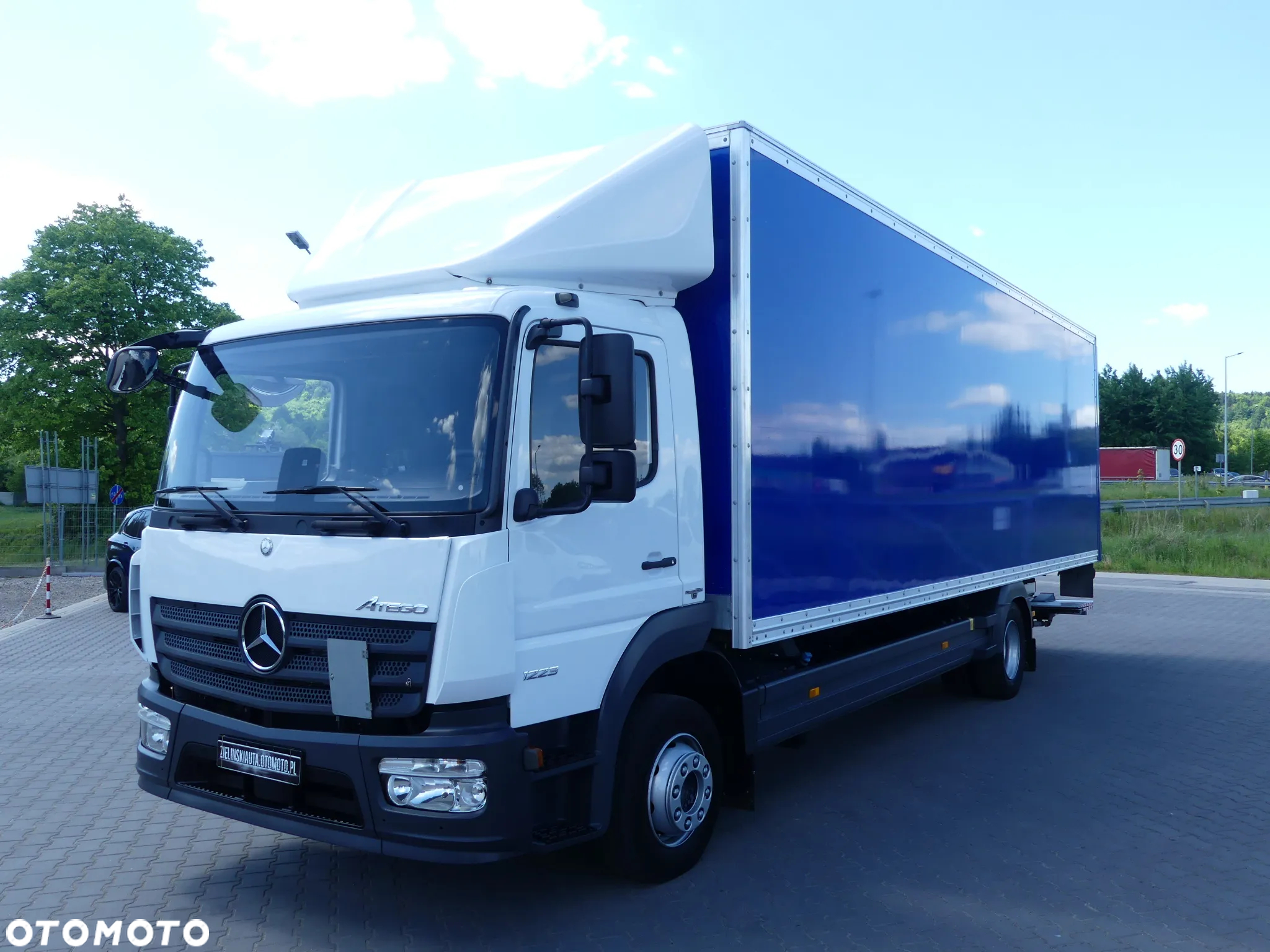 Mercedes-Benz ATEGO 1223 / KONTENER + WINDA / EURO 6 / - 2