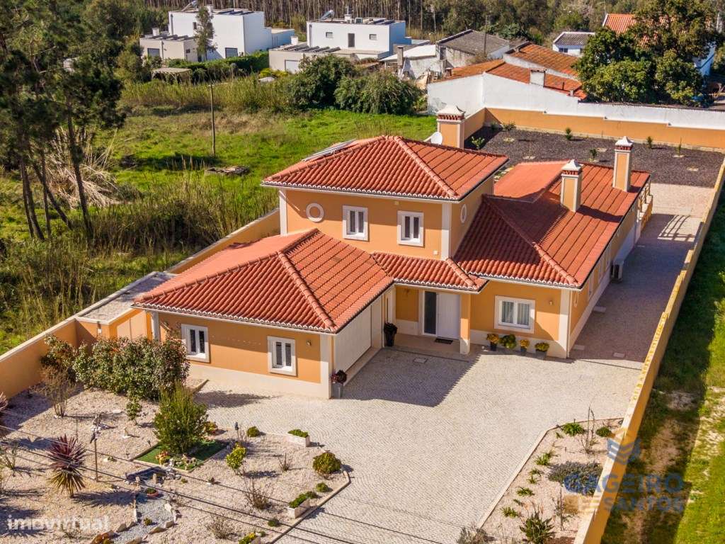 Moradia de estilo tradicional T4-39