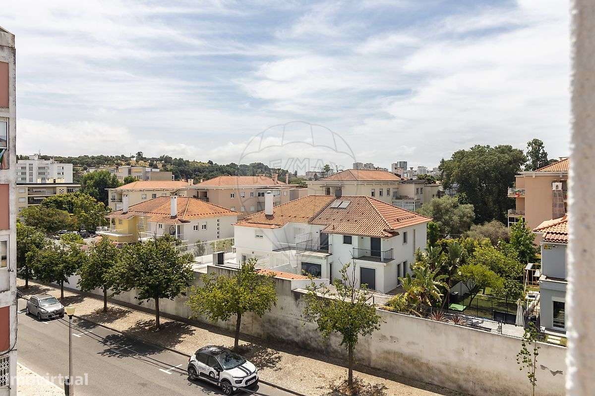 Apartamento T3 à venda em Lisboa-19