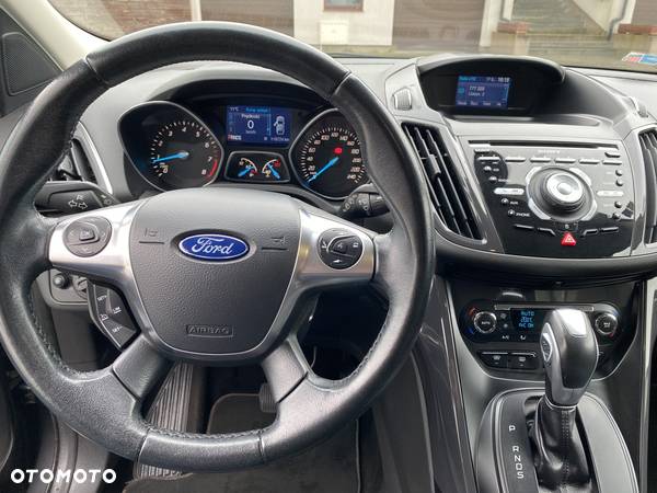 Ford Kuga 1.5 EcoBoost 4WD Titanium - 36