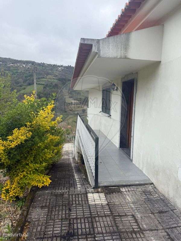 Moradia T6 para venda-20