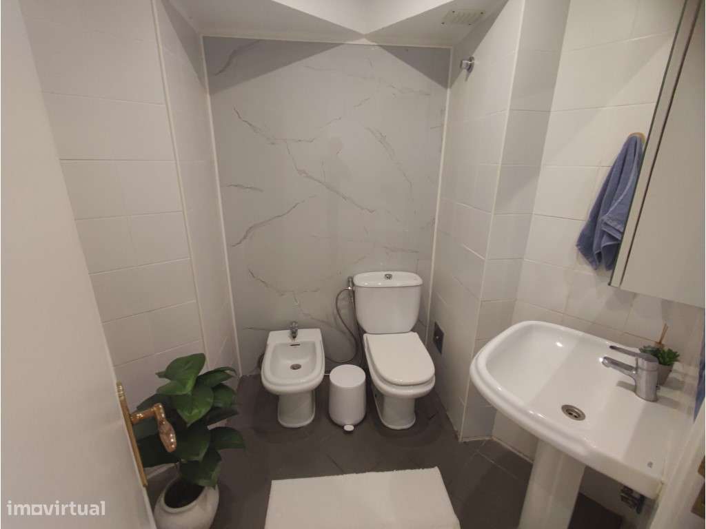 Apartamento T2 para Venda na Marisol-25