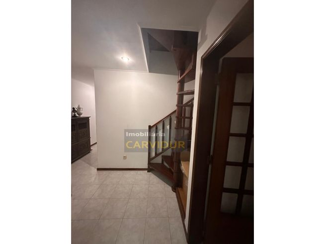 T1+1 Baixa da Banheira Remodelado-12