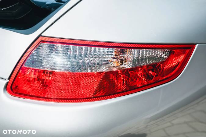 Porsche 911 Carrera Cabrio - 12