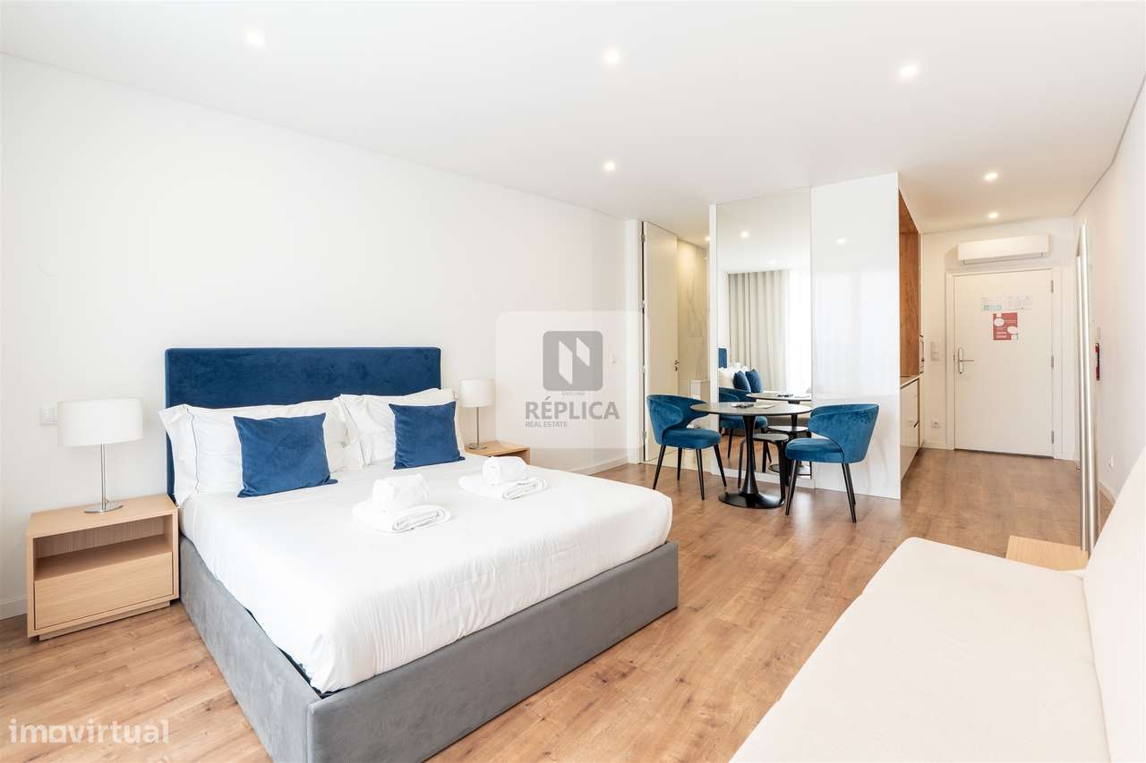 Apartamento T0 Renovado no Centro do Porto | Investimento com Rentabil - Grande imagem: 4/17