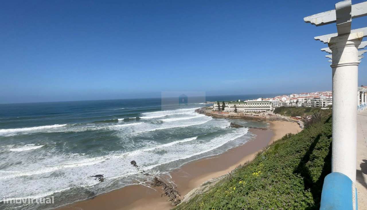 Moradia T4 | Remodelada | Vista de mar | Ericeira-33