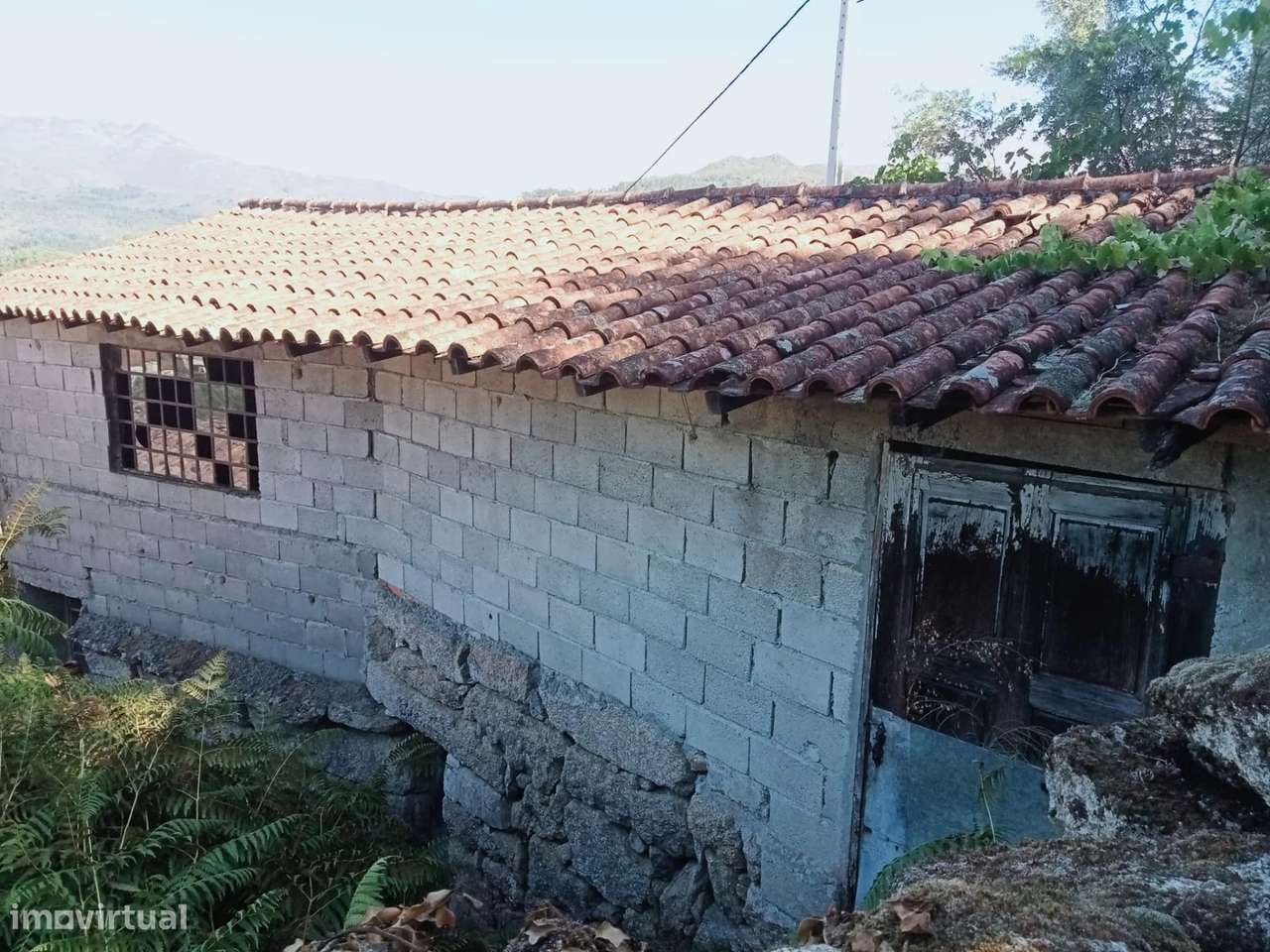 Moradia em Pedra de 1927 para Restauro | Lindoso, Ponte da Barca-1