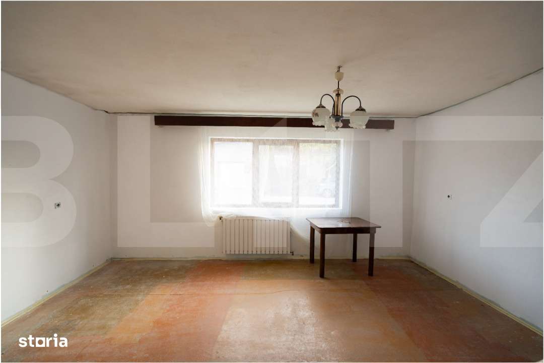 Casa Individualacu Potential de investitie si Teren Generos - Imagine principală: 4/6