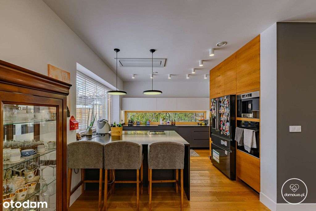 Wyjątkowy Dom | 265m2 | 6 Pokoi | Basen | 2021r.-8