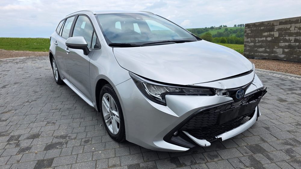 Toyota Corolla Seria E21 1.8 2022