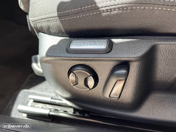 VW Passat Variant 1.6 TDI Confortline - 20