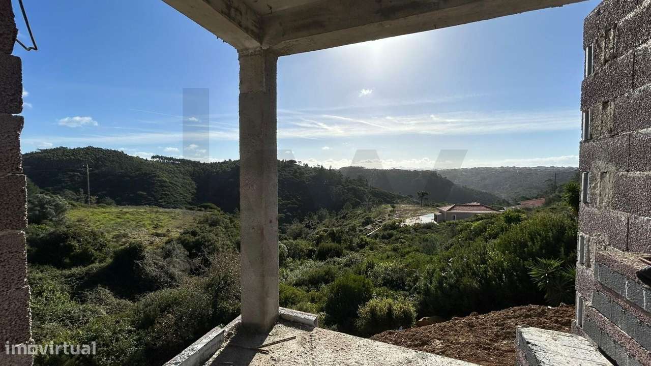 Moradia Unifamiliar T4 de Prestígio | Vista Desafogada | A 5 Minutos d - Grande imagem: 5/9