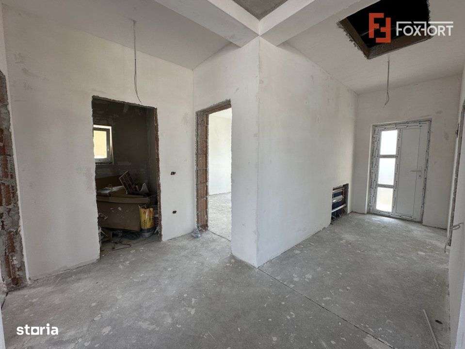 Duplex individual cu 4 camere Urseni - Toate utilitatile - Imagine principală: 5/13