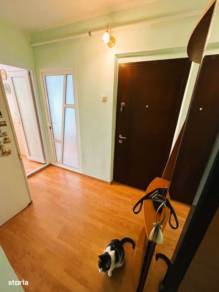 Apartament 3 camere -et 3  ZONA VEST-14