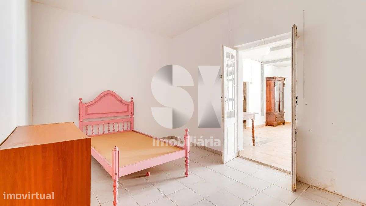 Moradia T5 | boxes para cavalos | Golegã-8