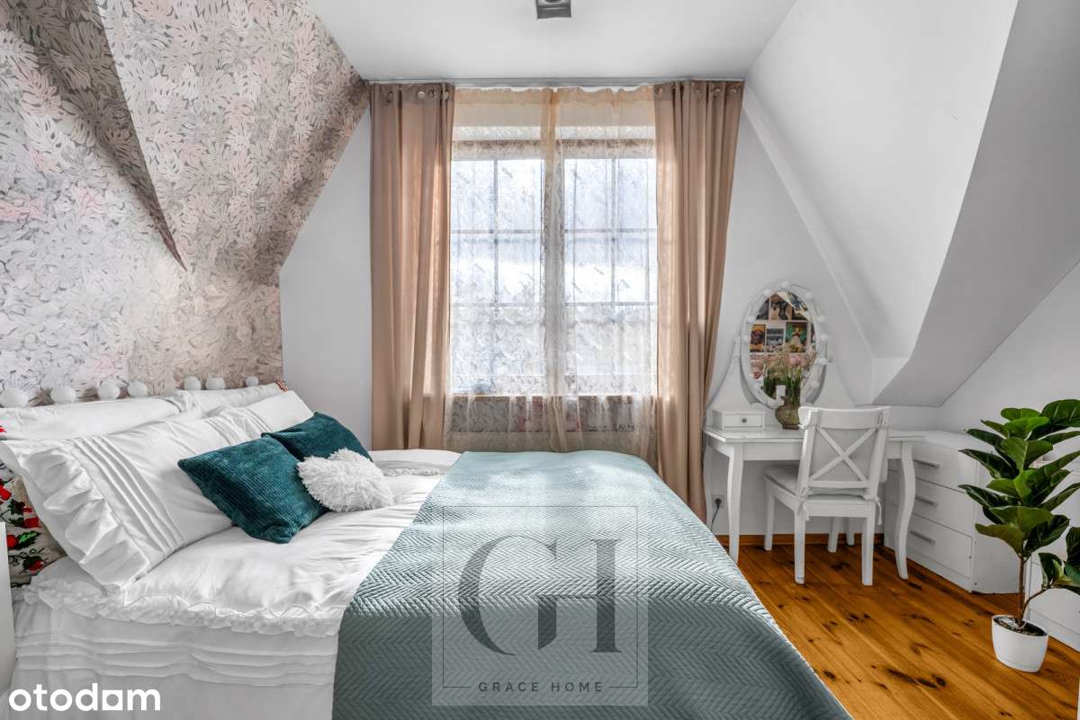 Dom rodzinny z dużym potencjałem inwestycyjnym.-9