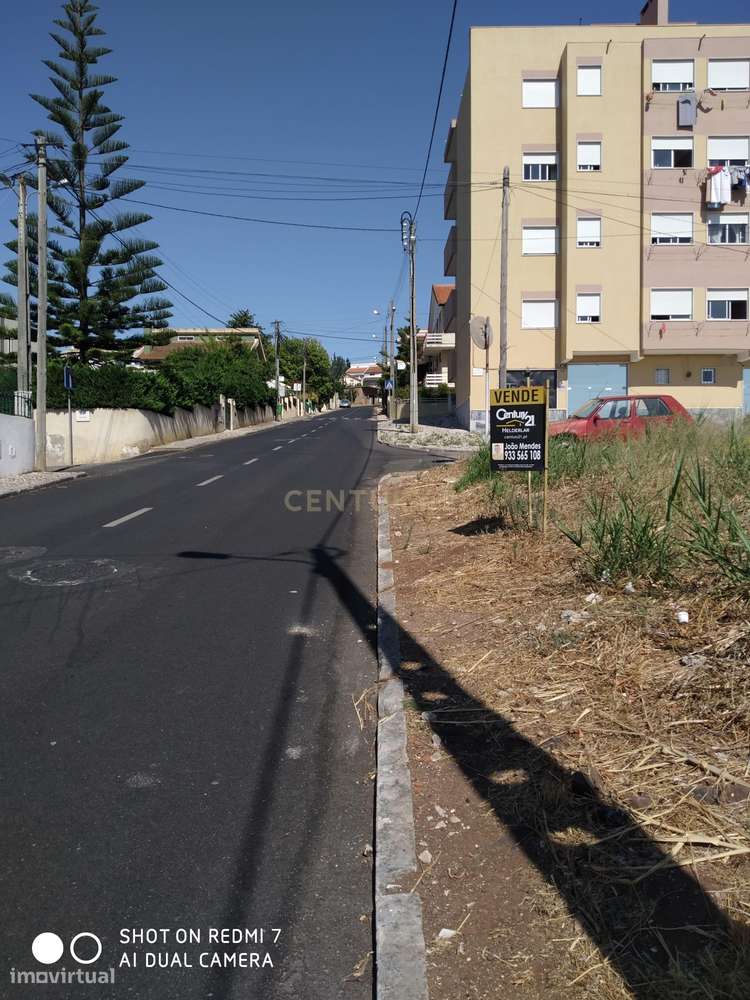 Lote de terreno urbano - Grande imagem: 3/3