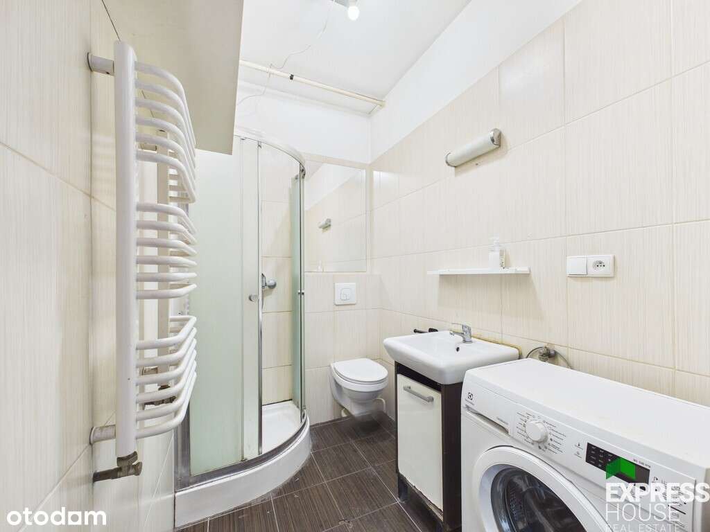 2 pokoje, 2 piętro, duży salon, centrum Plewisk-6