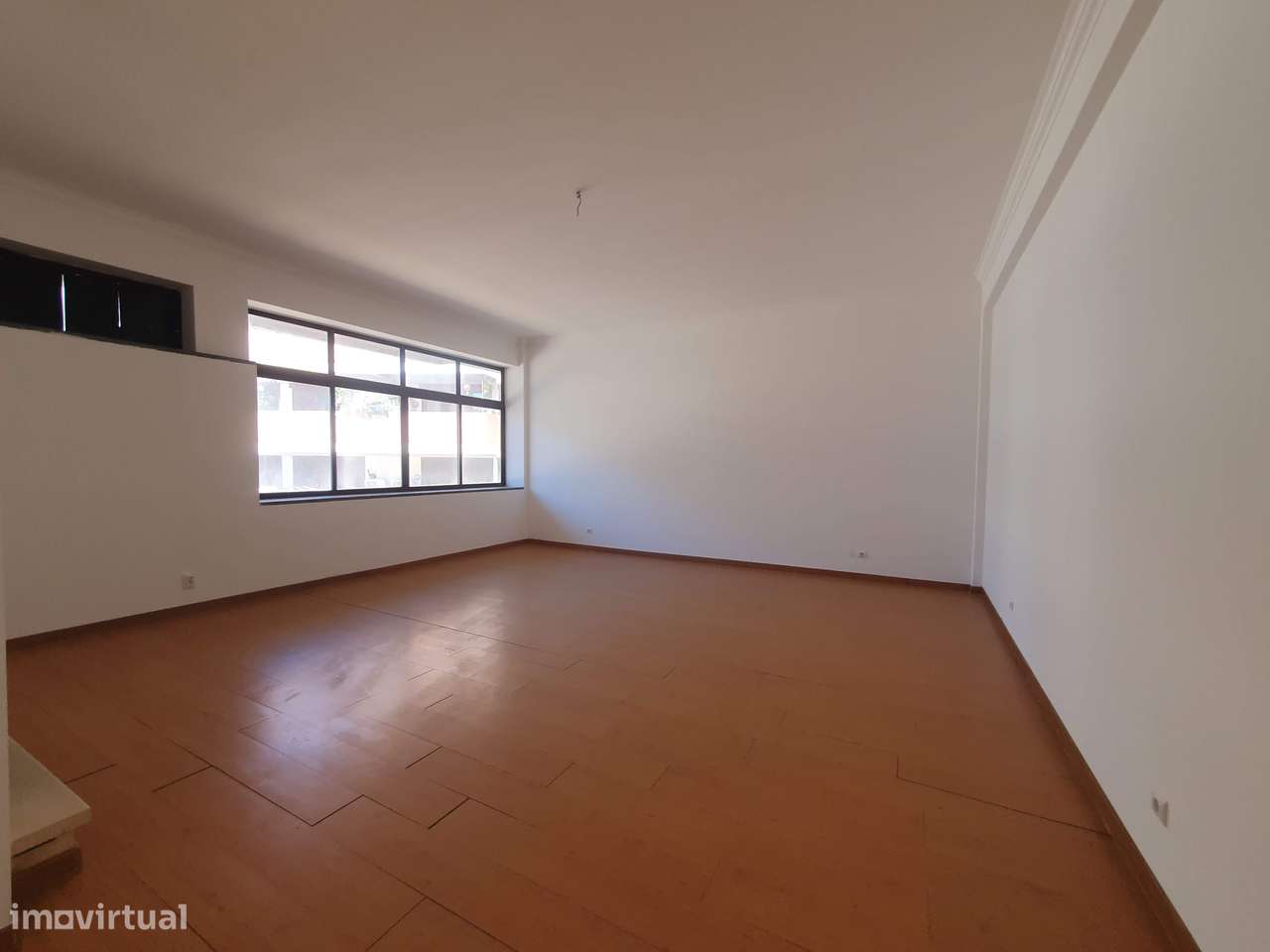 Apartamento T3, ARRENDADO ATÉ AGOSTO DE 2026, em Setúbal - Grande imagem: 3/13