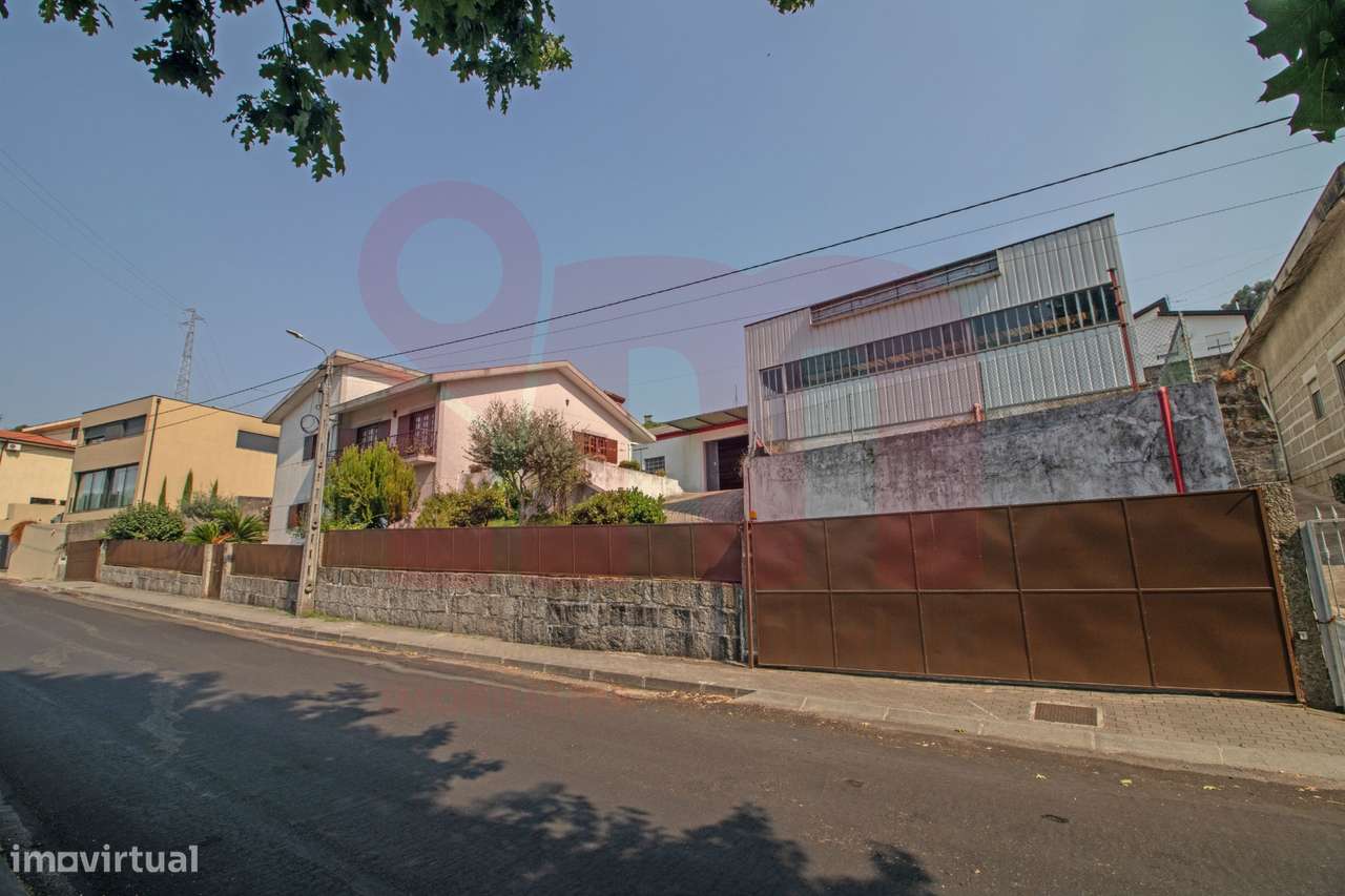 Habitaçao, Oficina, Negócio, Bi-familiar-59