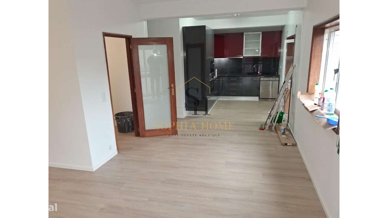 T2 Renovado em Baguim do Monte - Grande imagem: 3/35