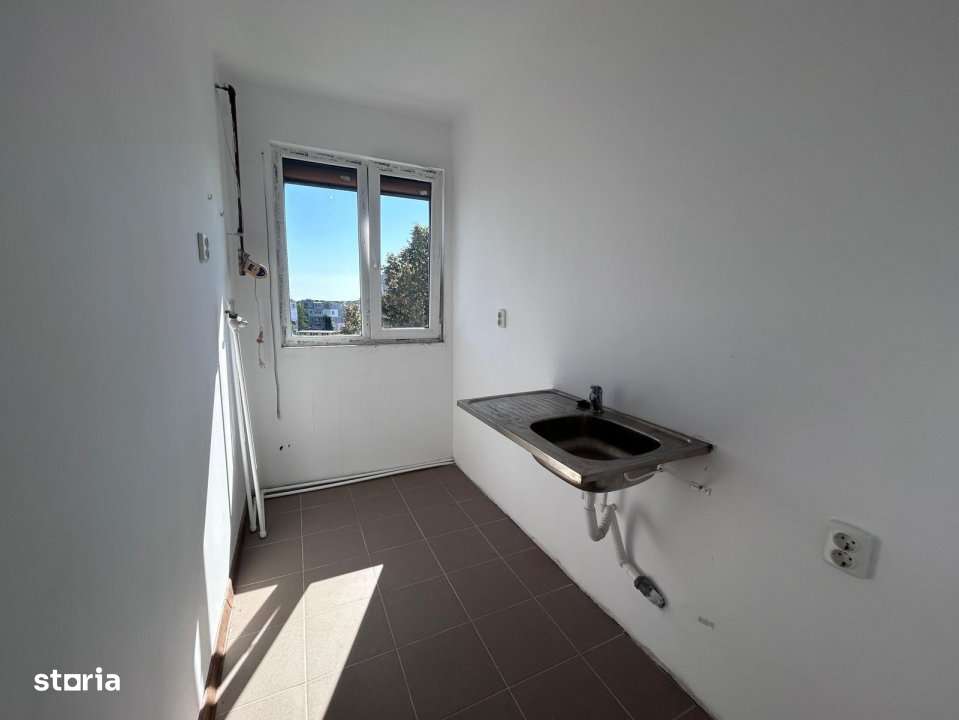 Apartament  2 camere renovat | Tineretului - Scoala nr.10 - Imagine principală: 4/12