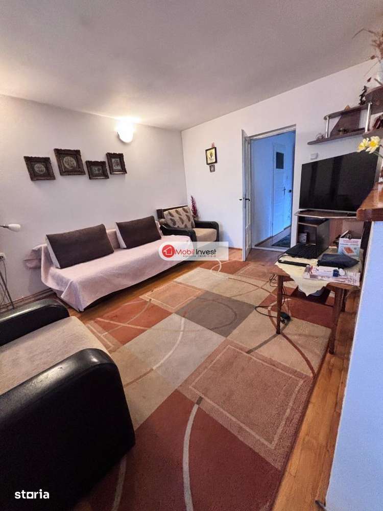 Casa tip duplex S+P+M,cu garaj si teren de 462 mp,in centrul orasului!-2