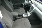 Volkswagen Passat 1.4 TSI Highline DSG - 8