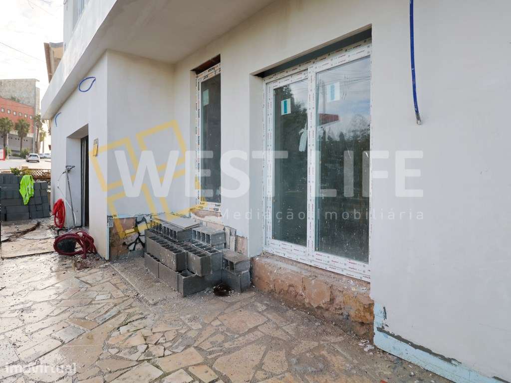 Moradia Independente T4 TOTALMENTE RENOVADA - Terraço e Logradouro ...-8