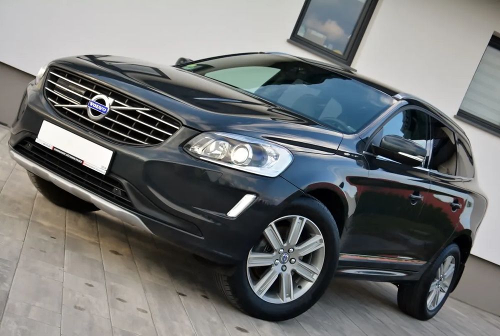 Volvo XC60 I (2008-2017) D4 Geartronic Summum 2017