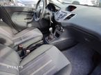 Ford Fiesta 1.4 Titanium - 19