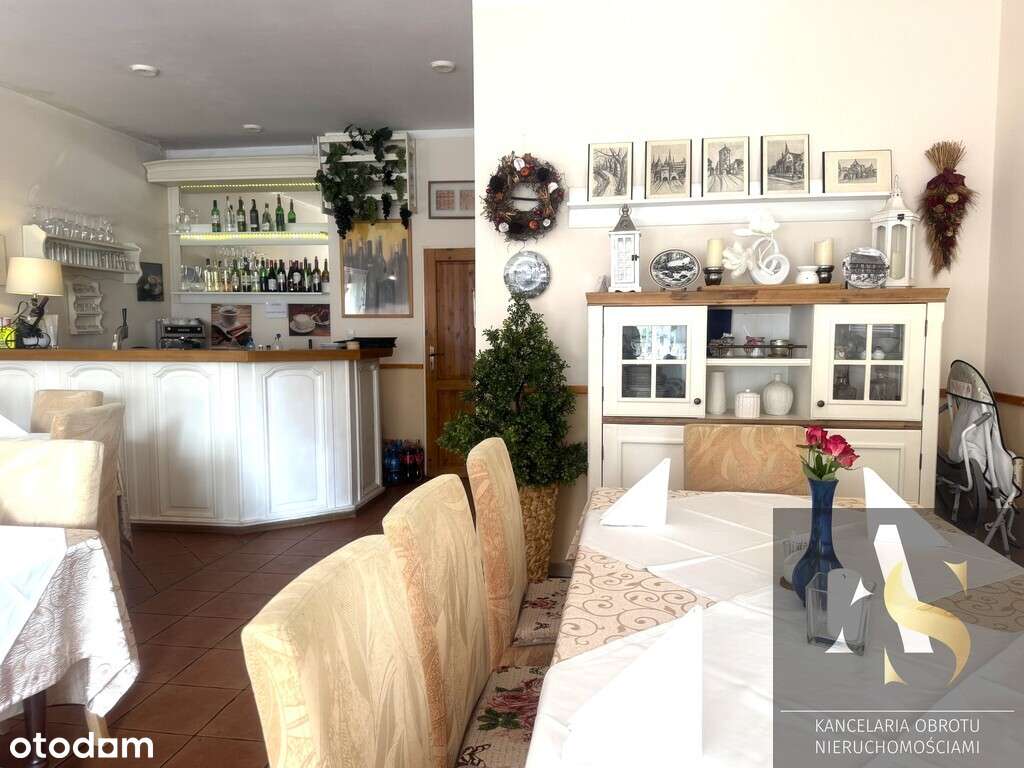 Kamienica z dochodową restauracją w centrum miasta-5