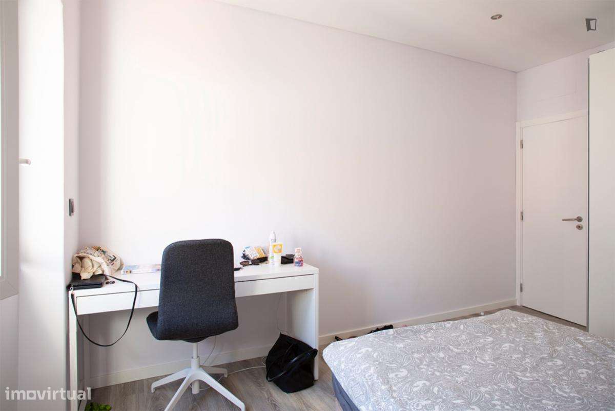 Quarto - localizado em Alvalade Lisbon - Grande imagem: 4/10