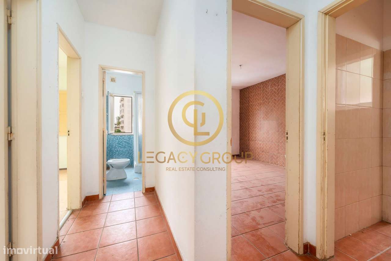 Prédio | Mexilhoeira da Carregação - Grande imagem: 5/43