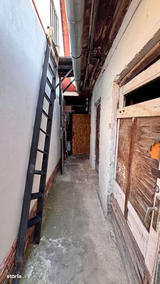 Apartament la casă - ultracentral în Oradea-9