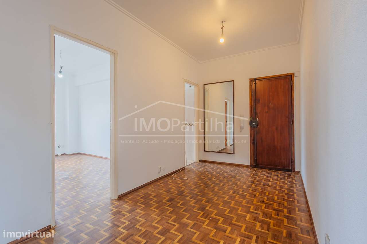 Apartamento T2 no Cacém-15