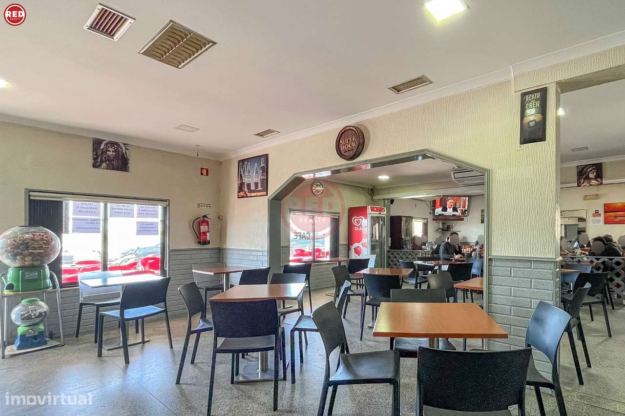 Restaurante para trespasse em frente à praia - Grande imagem: 5/27