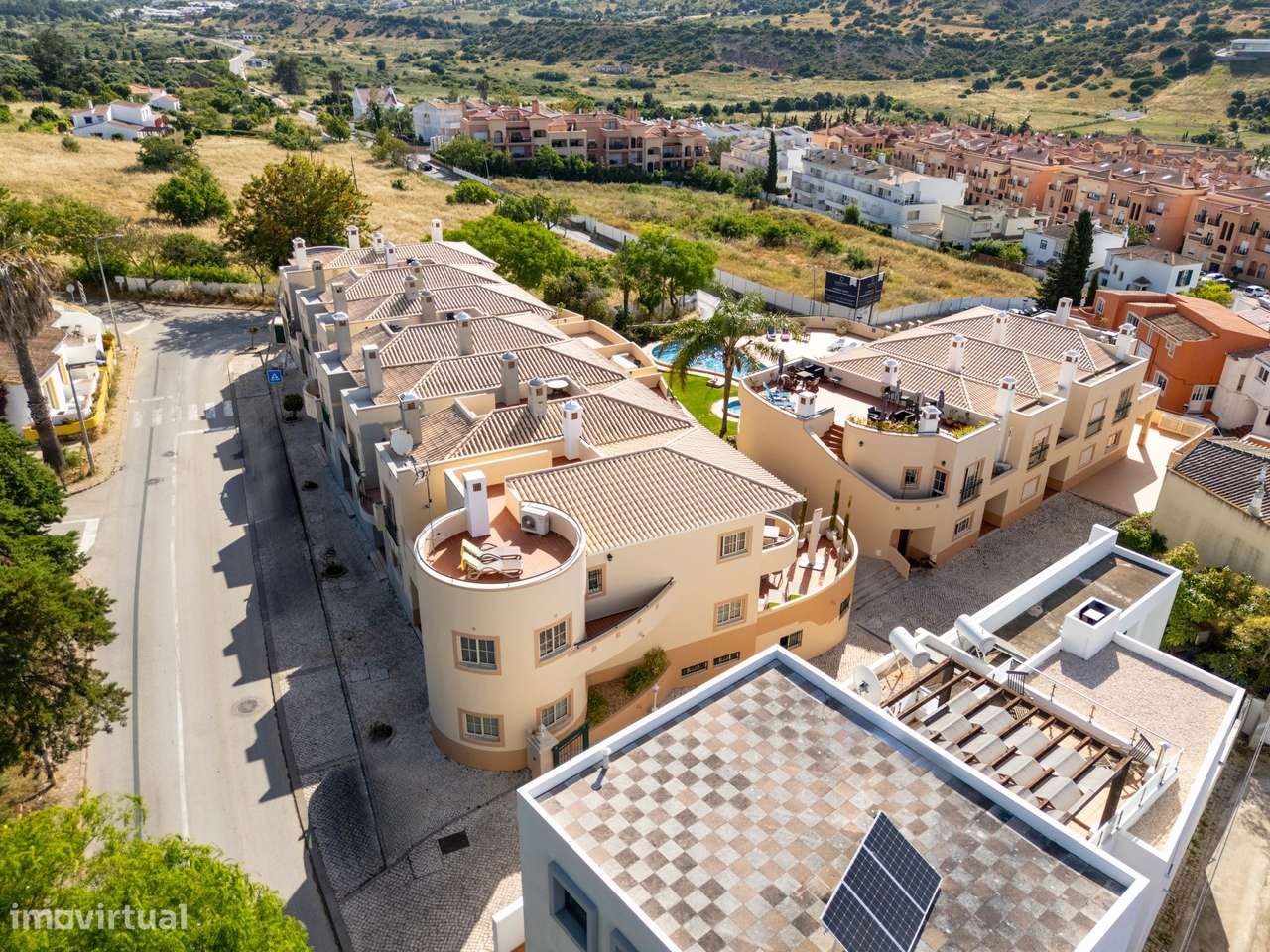 Localização perfeita com vista para o mar - Grande imagem: 3/47