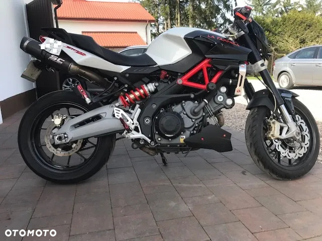 Aprilia Shiver - 3