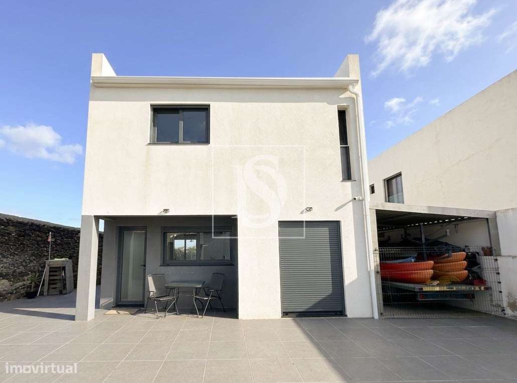 Moradia Isolada T3 Venda em Fenais da Luz,Ponta Delgada-23
